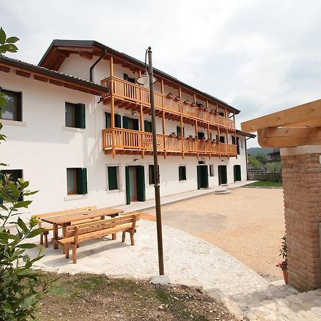 Albergo Diffuso Polcenigo C. Zoldan エクステリア 写真