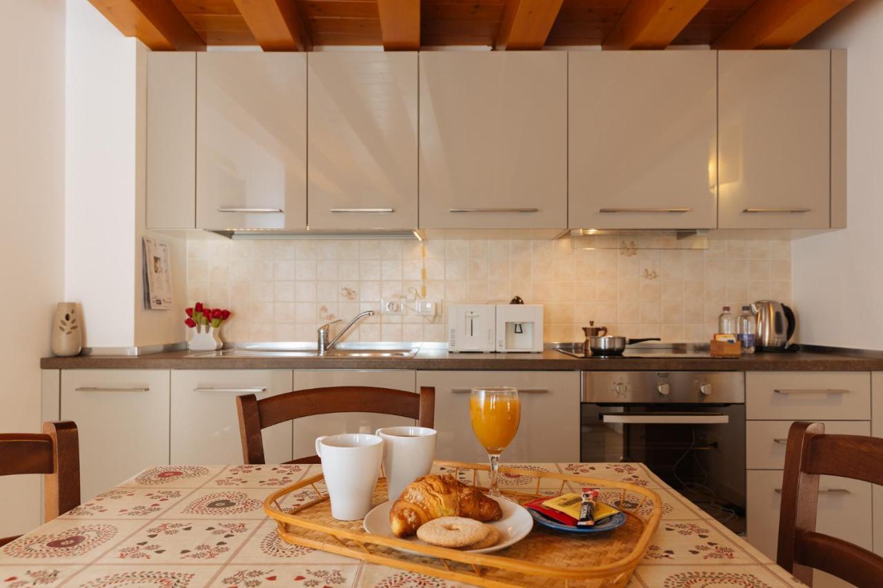 Albergo Diffuso Polcenigo C. Zoldan エクステリア 写真