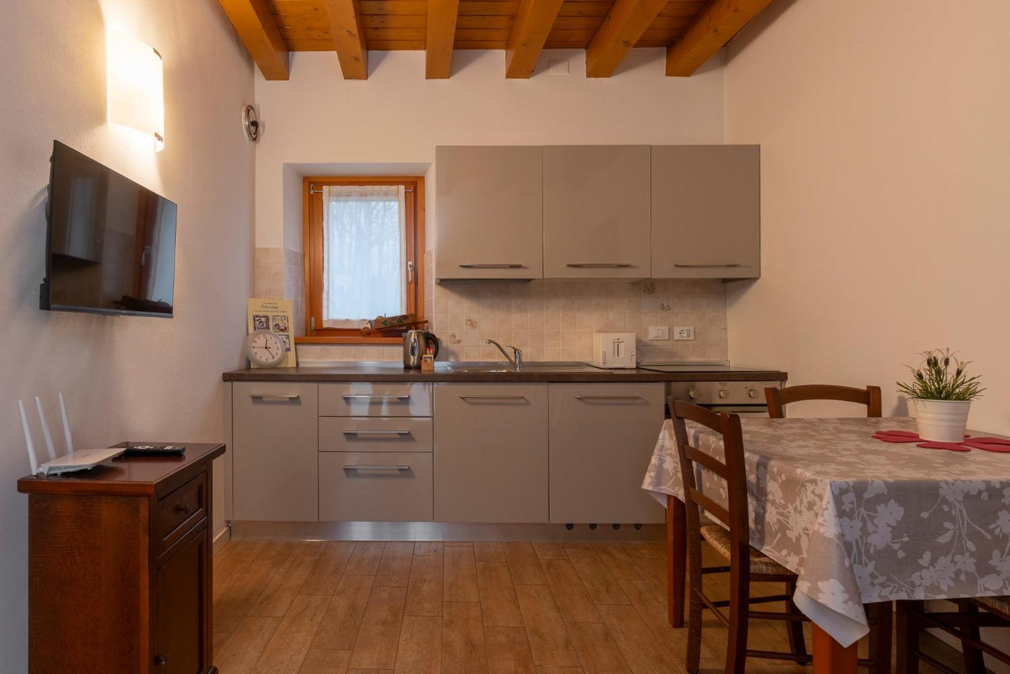 Albergo Diffuso Polcenigo C. Zoldan エクステリア 写真