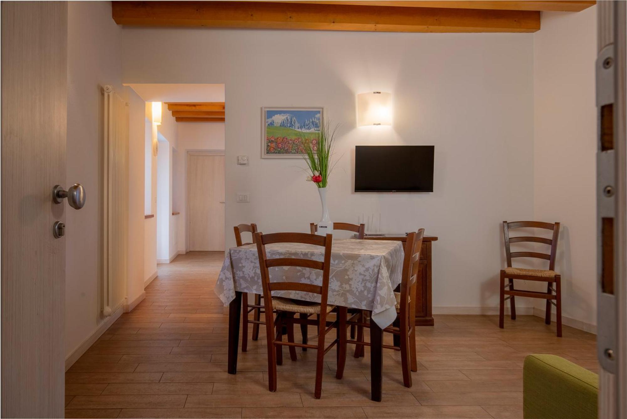 Albergo Diffuso Polcenigo C. Zoldan エクステリア 写真