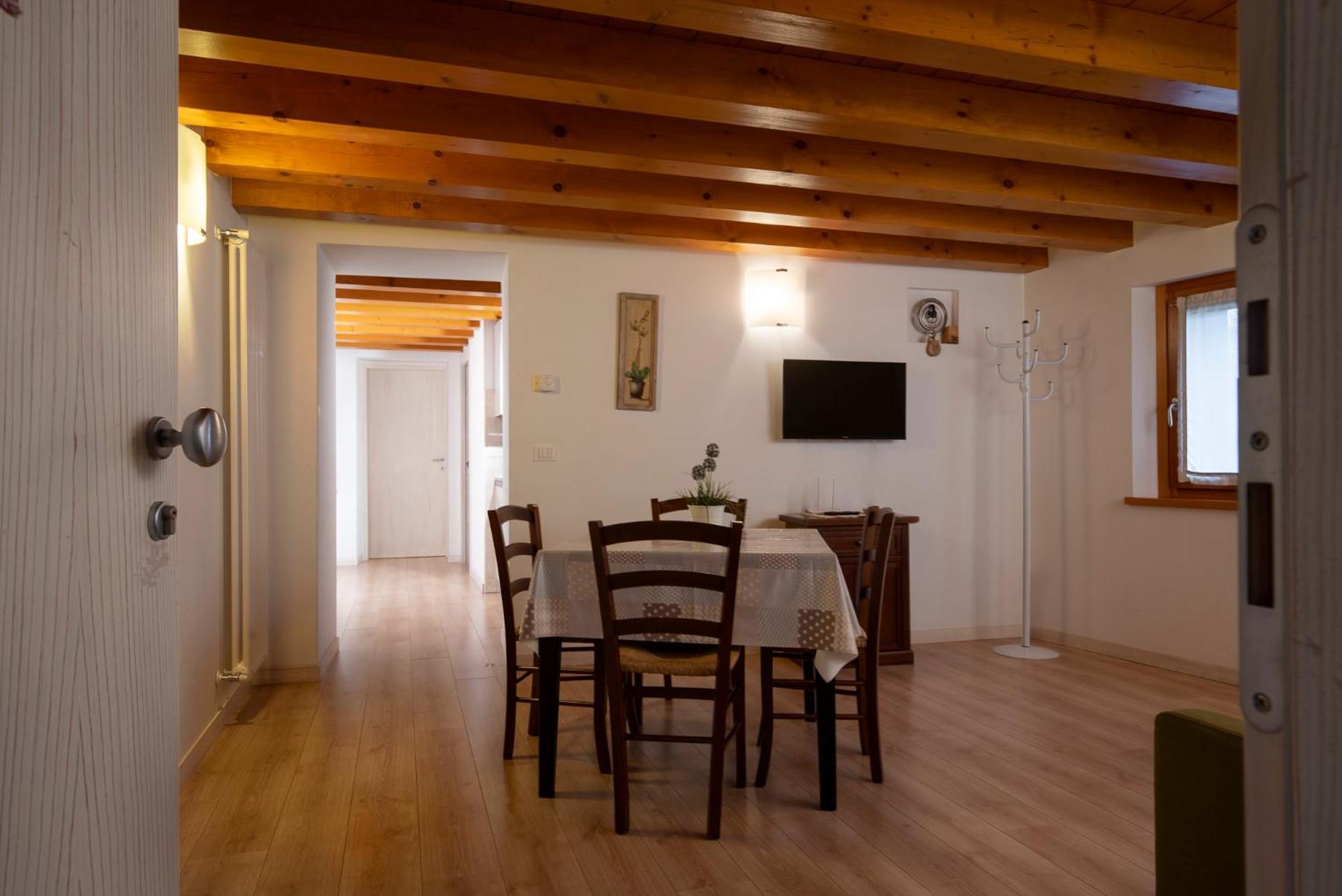 Albergo Diffuso Polcenigo C. Zoldan エクステリア 写真